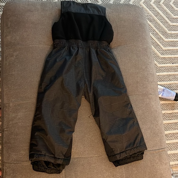 Weatherproof. Snowsuit. Size 2T. Easy on and off. - Picture 3 of 11